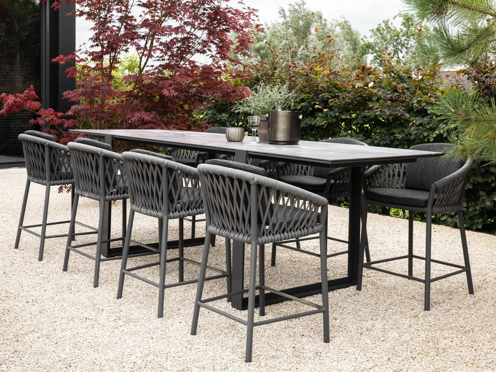 Borek | High Diningset Majinto
