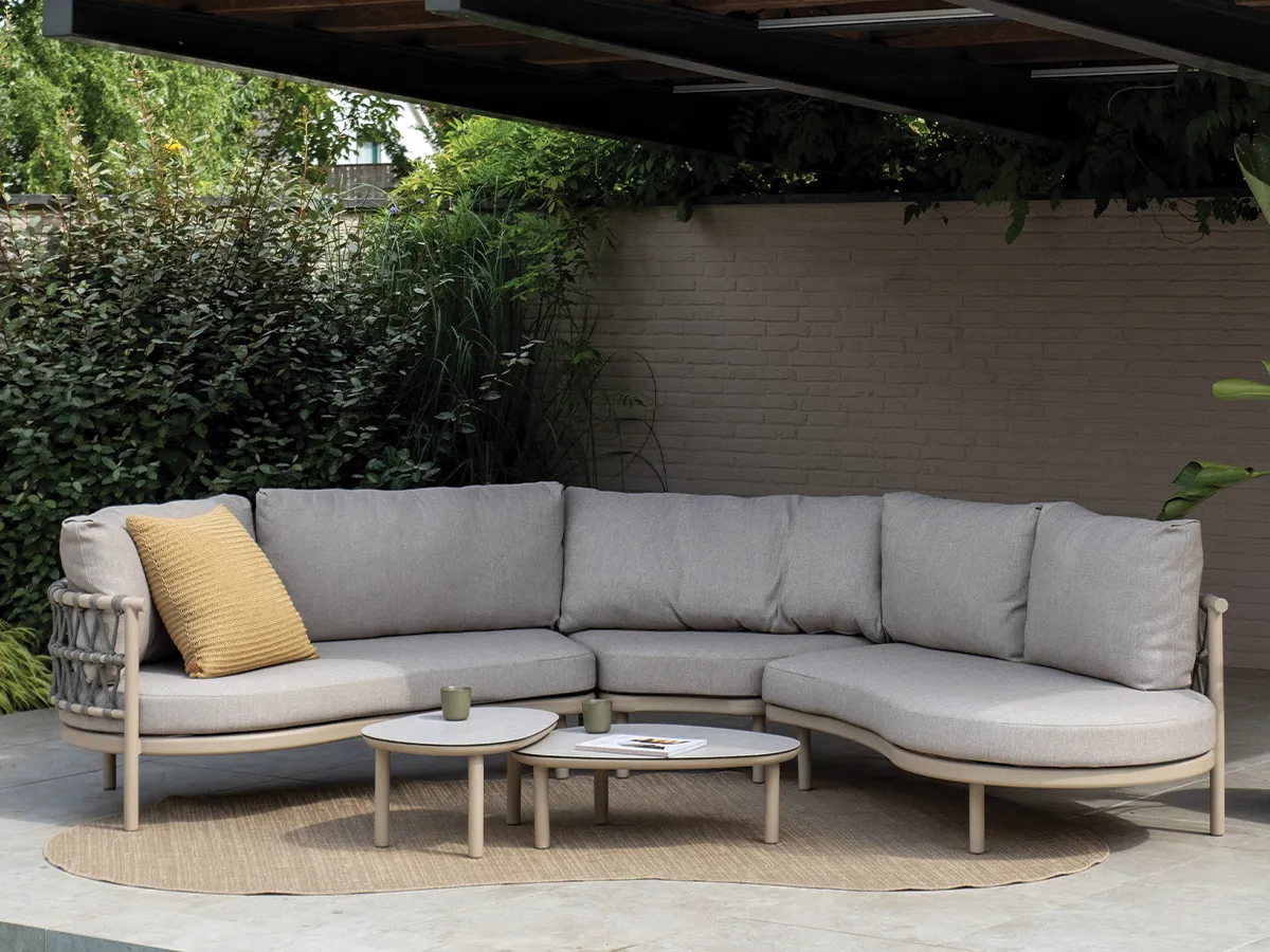 Taste by 4 Seasons | Piacenza Loungeset met Koffietafels