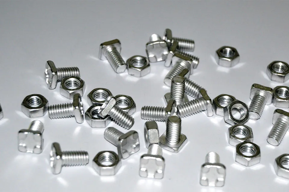 Royal Well | Alu Bouten en Moeren | 20 stuks