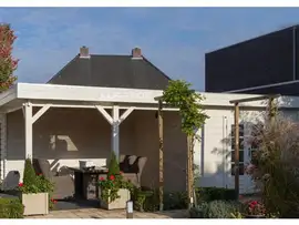 Lugarde | Blokhut op maat met overkapping B27