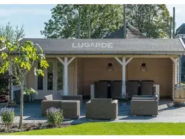 Lugarde | Tuinhuis met veranda B42