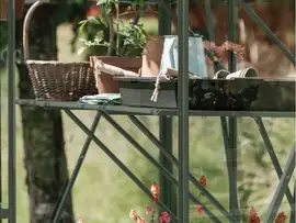 Royal Well | Tafel Kate III Tuinkas | Groengrijs