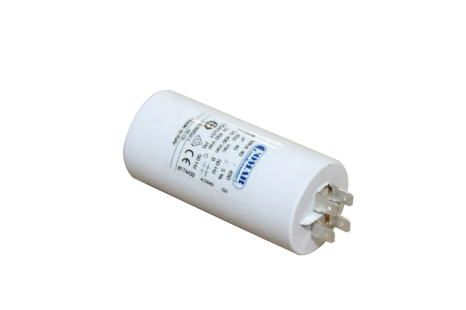 Capacitor 20 µF Connector