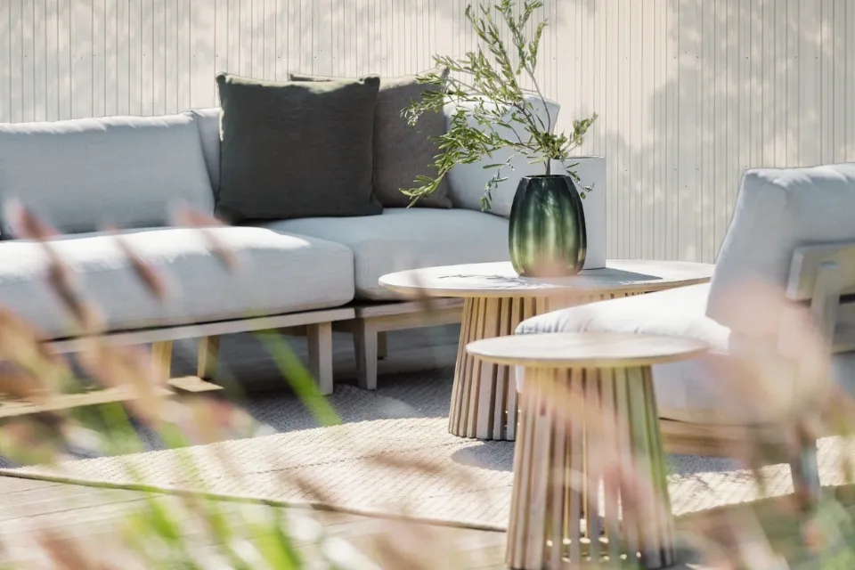 Knusse tuin loungehoek creëren? 6 stylingtips